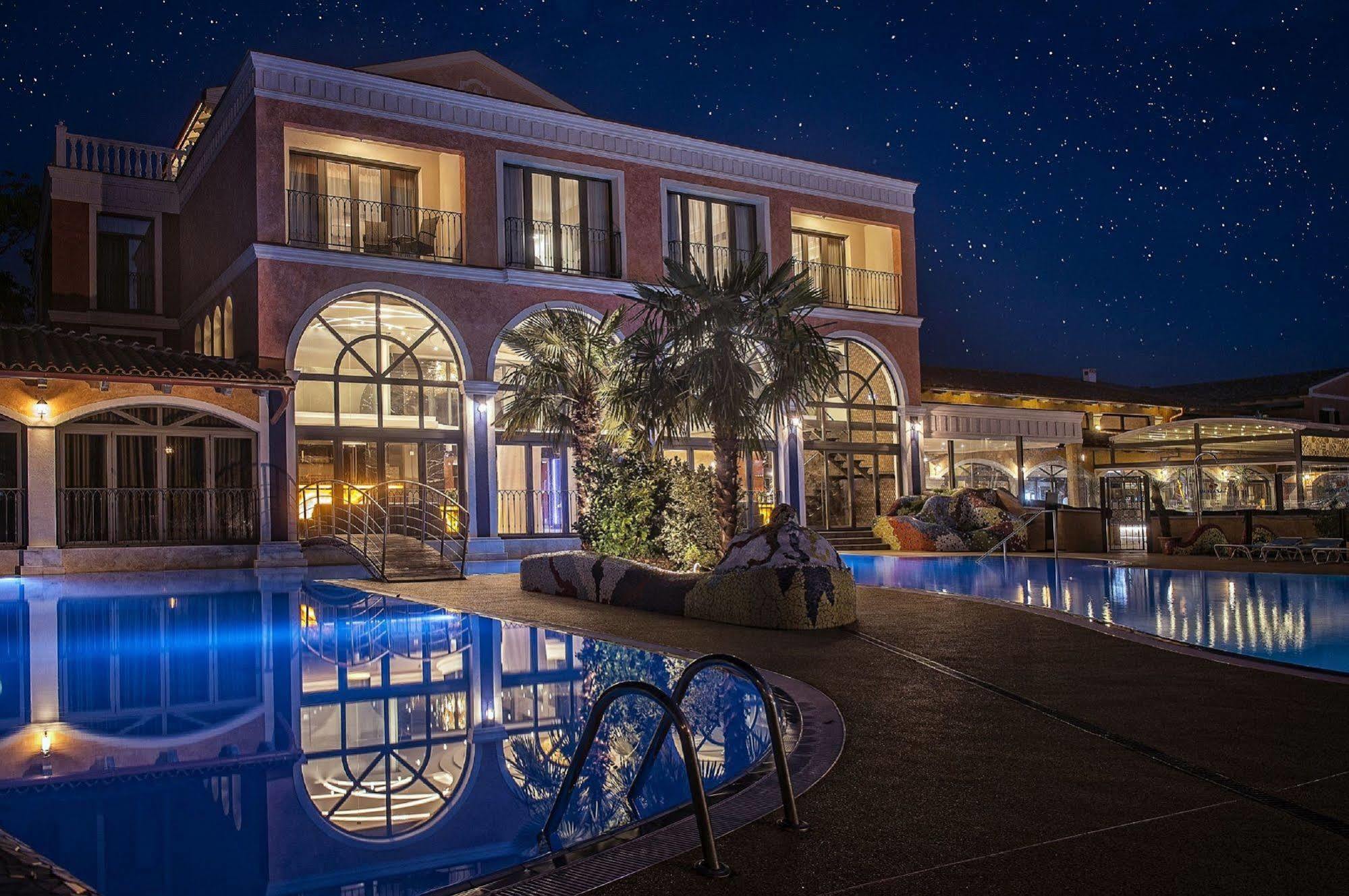 Villa Plaza Boutique Hotel & Spa Prešov Eksteriør billede